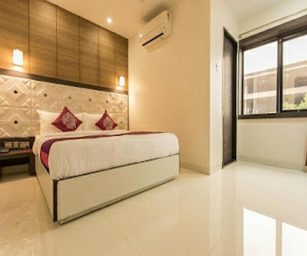Cherrystay Kiran Inn Indore Exterior photo